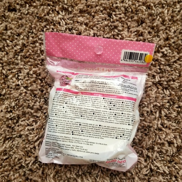 White False Eyelash Kawaii Case - Picture 2 of 2